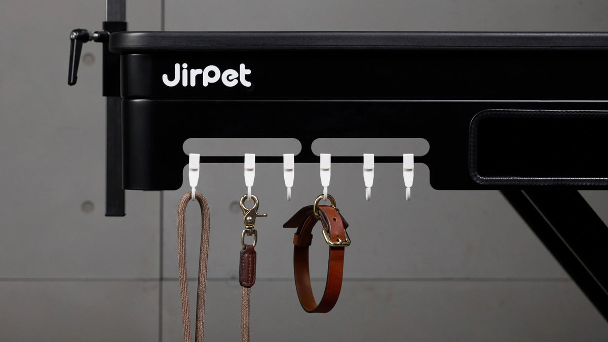 Inward Facing Hooks Rack