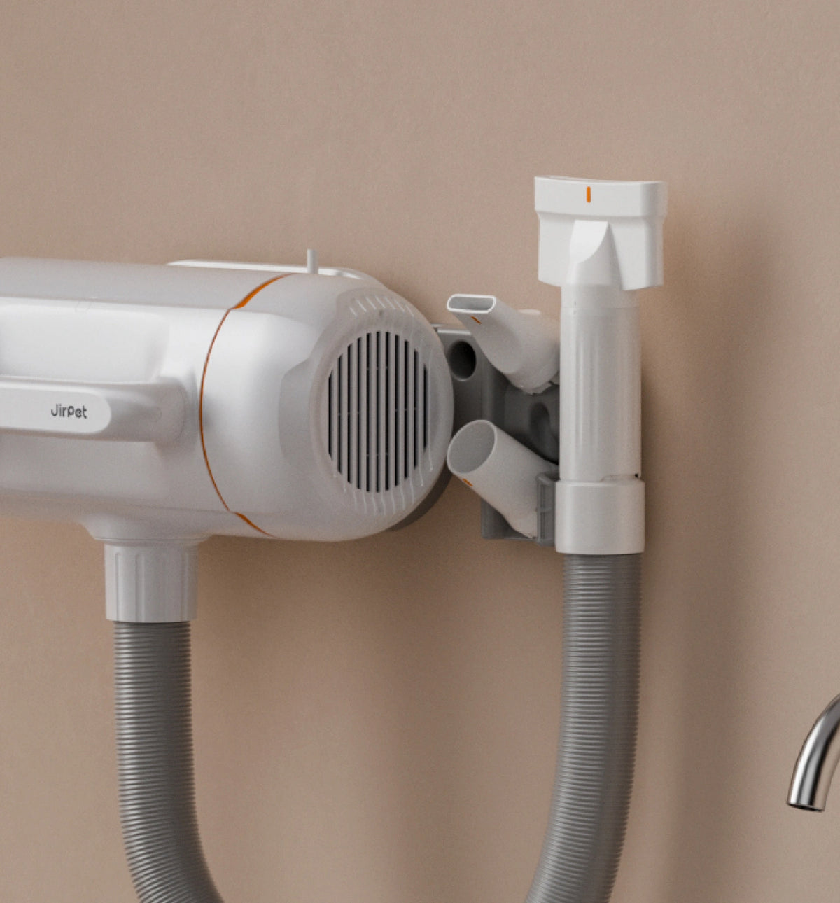 Exclusive nozzle storage spot, easy access
